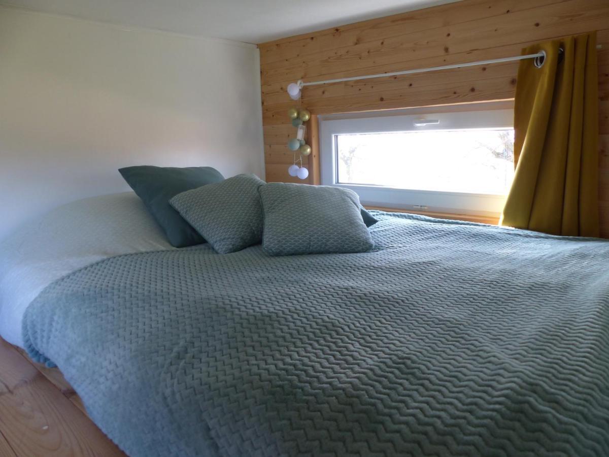 Apartament Mon Ptit Nid House Tiny House Panissieres Zewnętrze zdjęcie