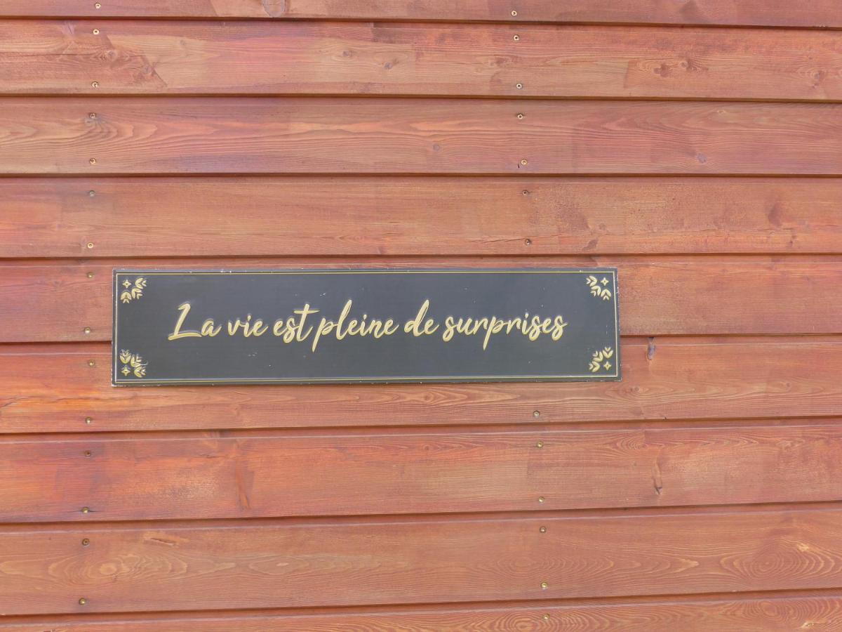 Apartament Mon Ptit Nid House Tiny House Panissieres Zewnętrze zdjęcie