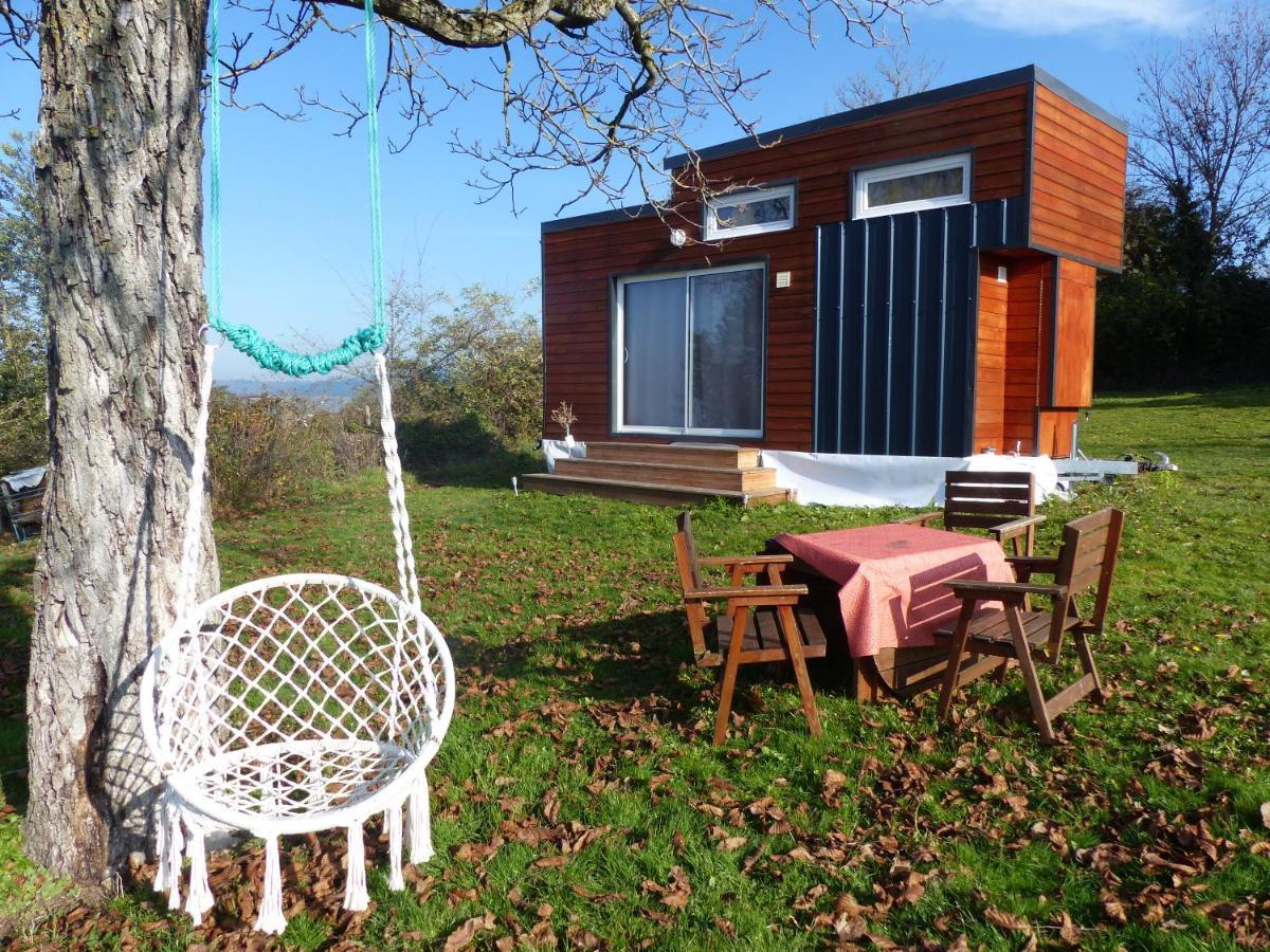 Apartament Mon Ptit Nid House Tiny House Panissieres Zewnętrze zdjęcie