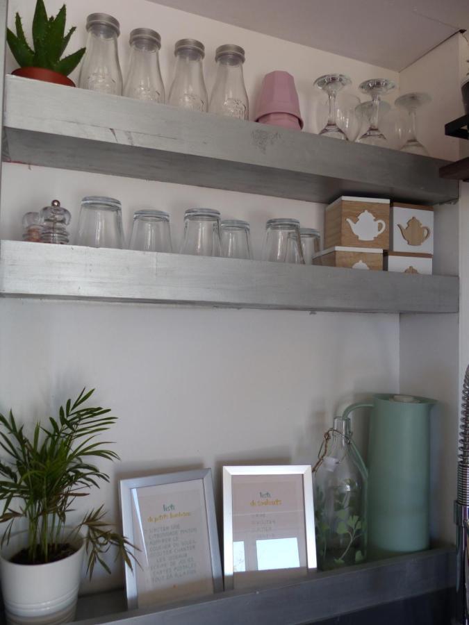Apartament Mon Ptit Nid House Tiny House Panissieres Zewnętrze zdjęcie